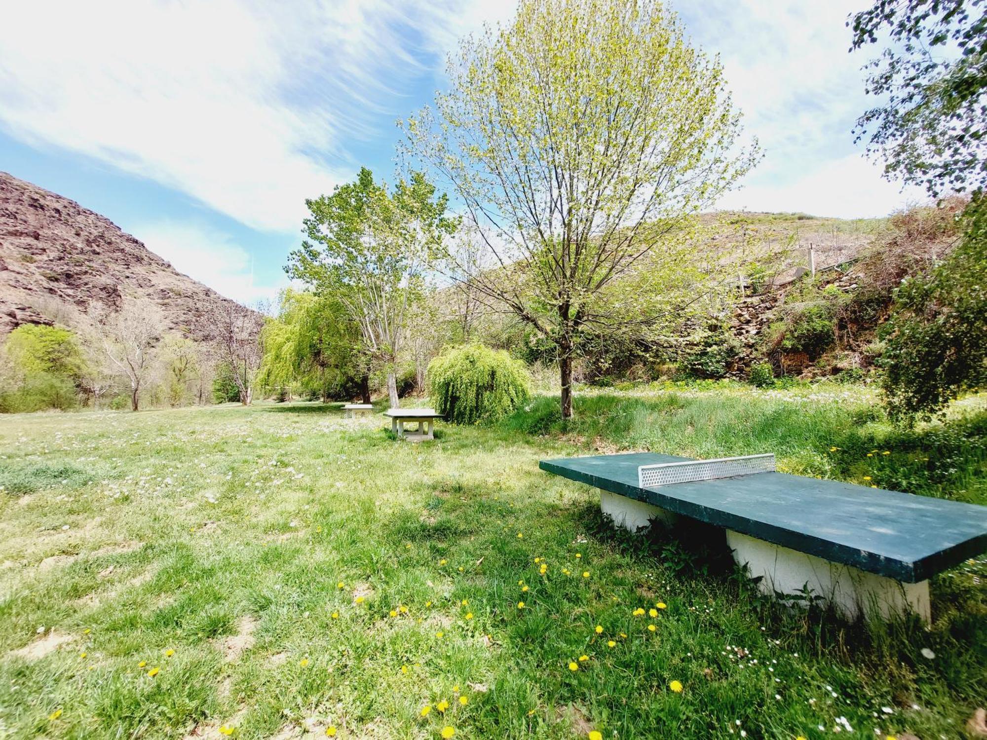 Camping L'Enclave Mobil-Home Estavar Exterior foto